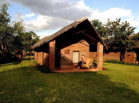 Barefoot Safari Lodge Лілонґве Екстер'єр фото